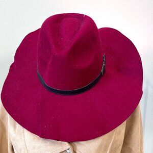 Closet Clean Out Sale !!!!  NWT The Hatter Company Burgundy Wide Brim Felt Hat